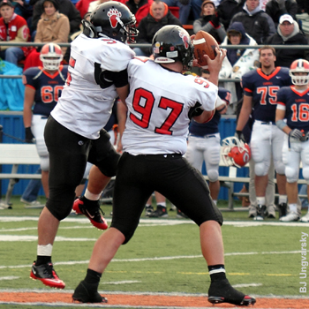 Casey Flynn Named to D3football.com National Team of the Week