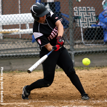 Nine-Run Fourth Inning Gives Foresters 10-2 Triumph over Illinois College