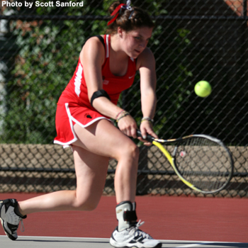Foresters Defeat Grinnell, Fall to Carroll