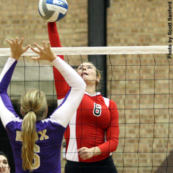 Foresters Prevail in Four Sets at Ripon College
