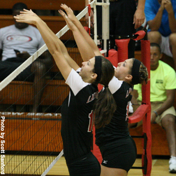 Foresters 4-2 in MWC after Four-Set Win at Lawrence